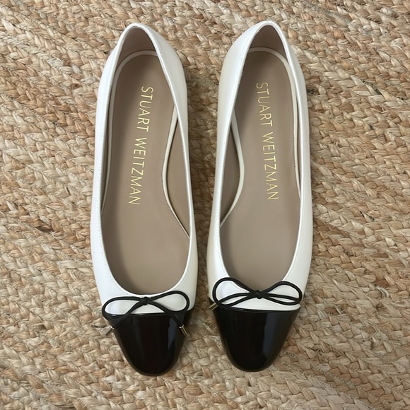 Stuart Weitzman Sleek Bow Leather Ballerina Flats Sz 8 in Seashell Black - Picture 4 of 8